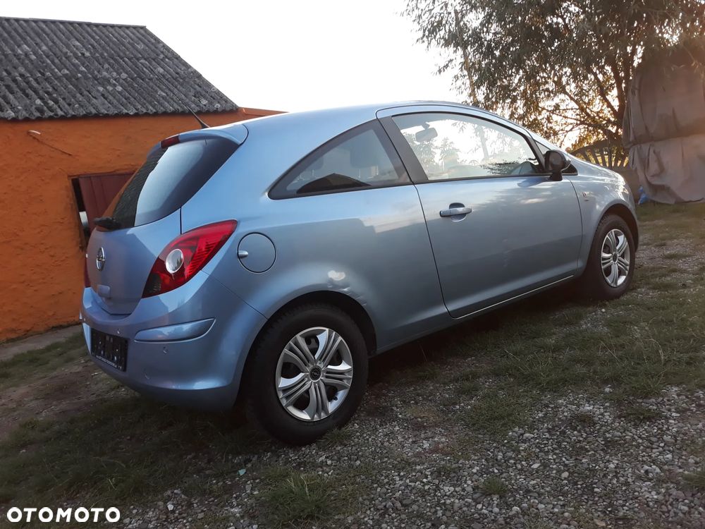 Opel Corsa 1.4 16V Limited Edition - 21