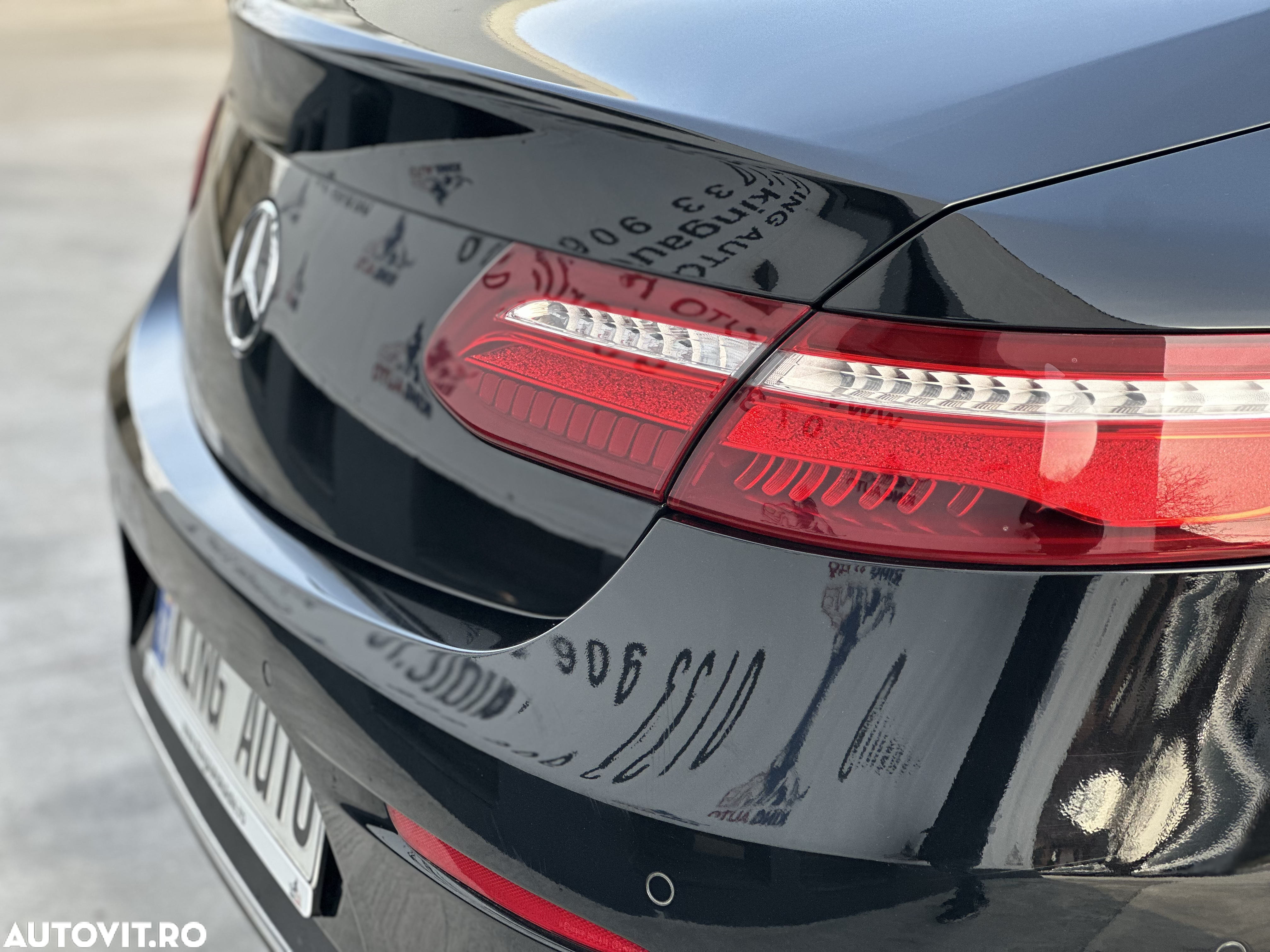 Mercedes-Benz E - 8