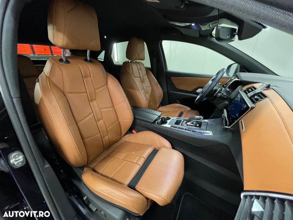 DS Automobiles DS 7 Crossback - 11