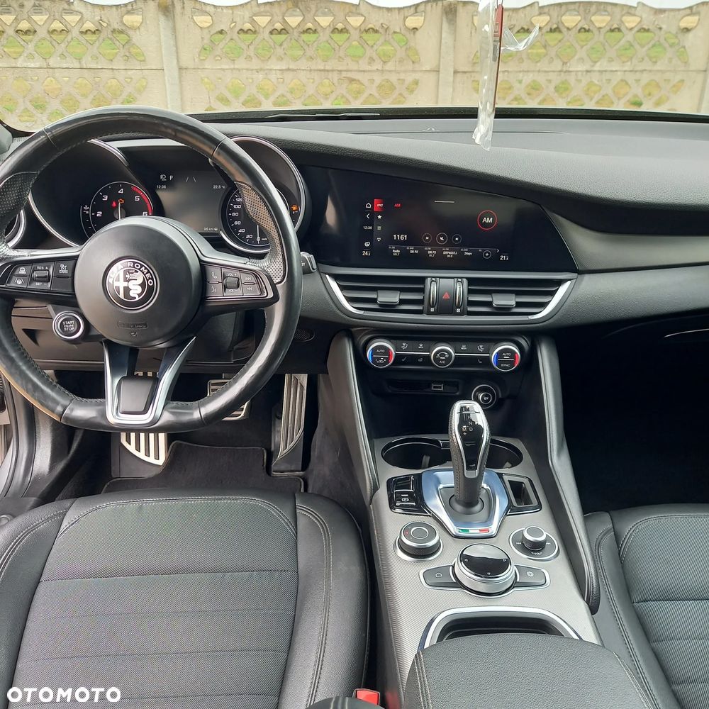 Alfa Romeo Giulia 2.2 D Turbo Sprint - 15