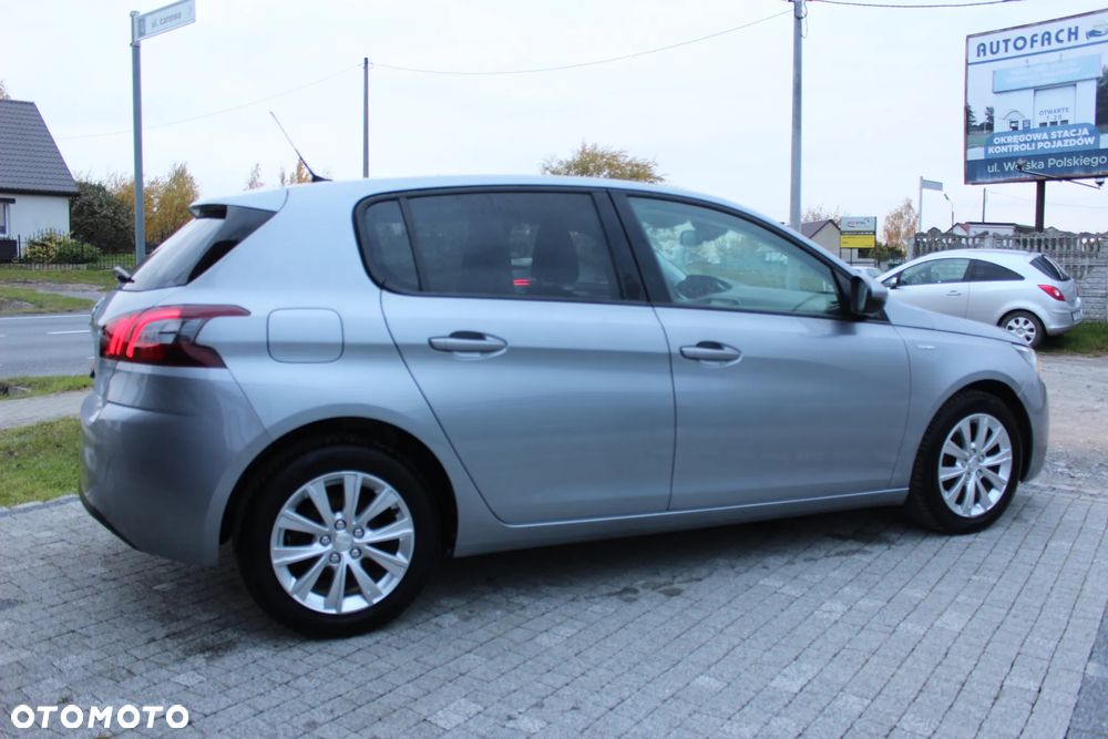 Peugeot 308 - 5