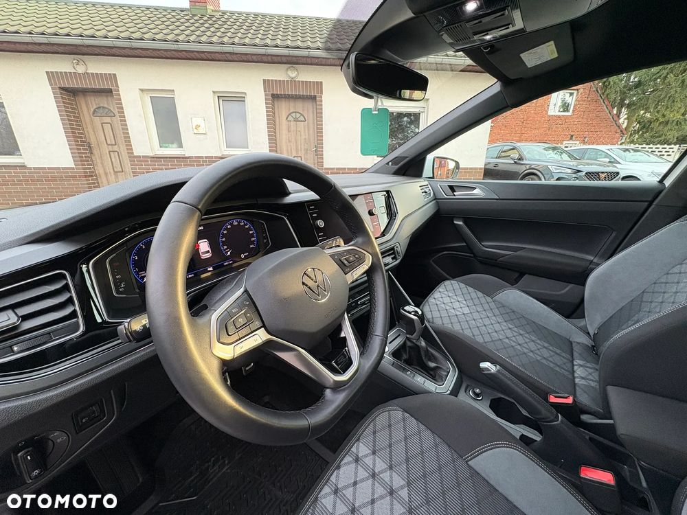 Volkswagen Polo 1.0 TSI OPF DSG R-Line - 11