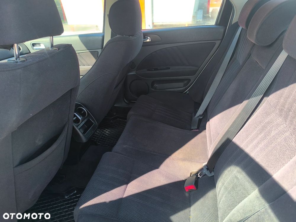 Alfa Romeo 159 1.9JTS Impression - 8