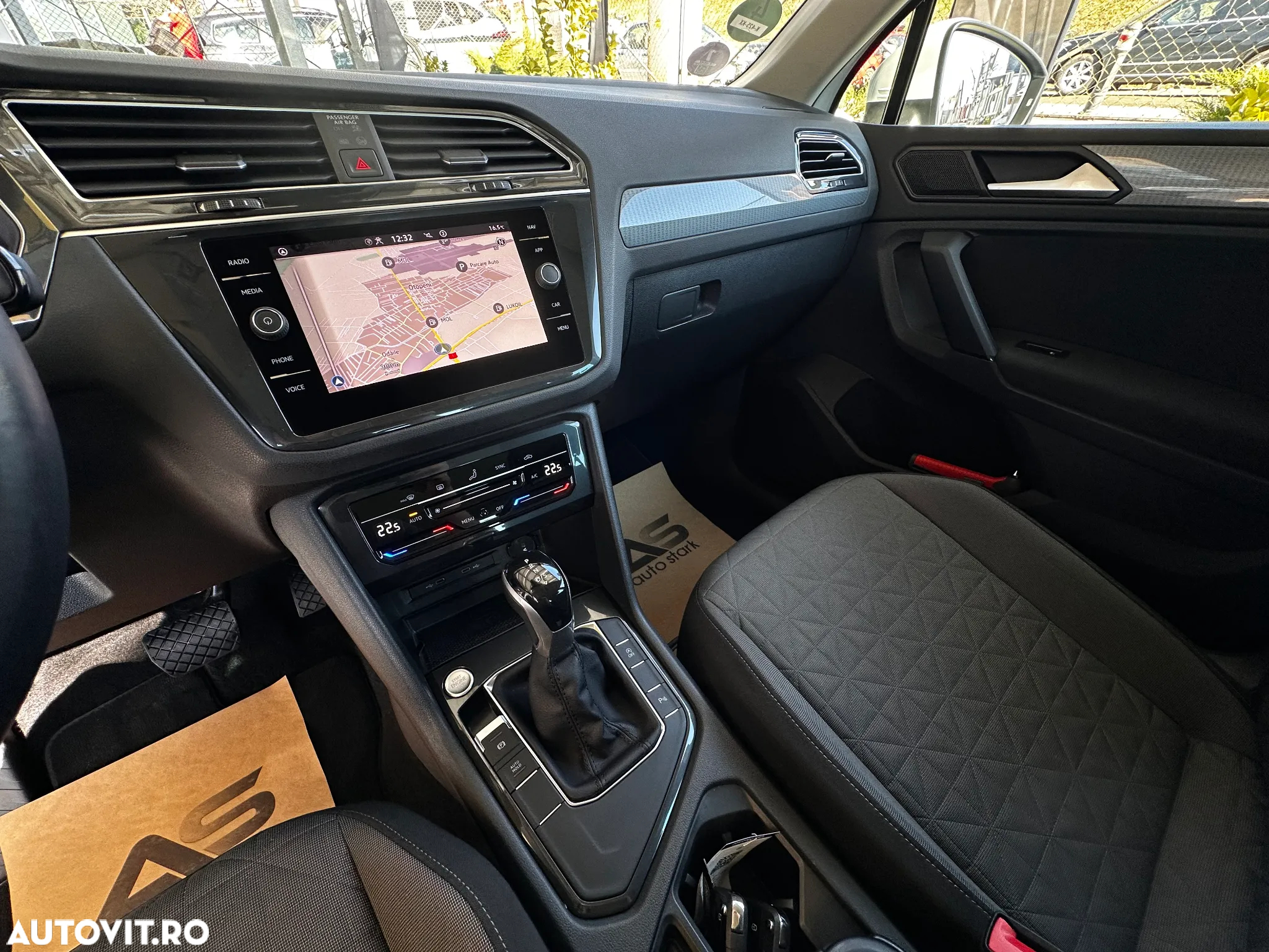 Volkswagen Tiguan 1.5 eTSI OPF DSG Life - 26