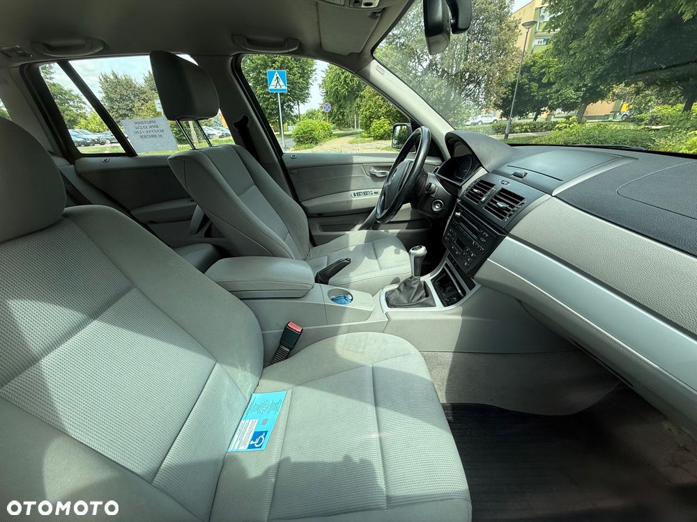 BMW X3 2.5si - 16