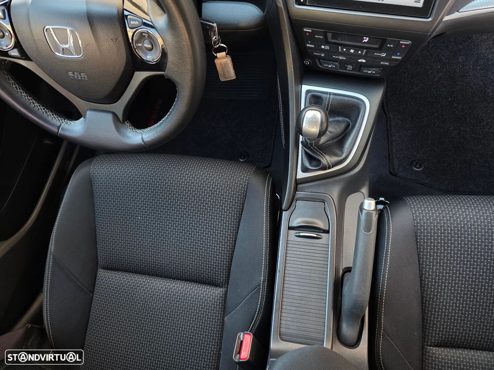 Honda Civic Tourer 1.6 i-DTEC Elegance Connect Navi - 36