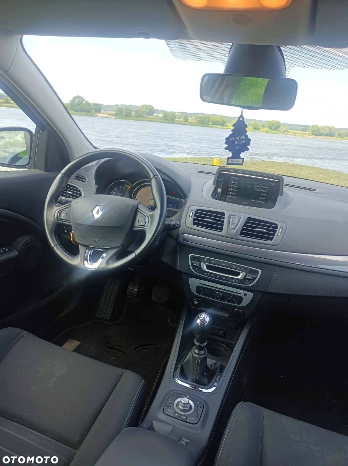 Renault Megane ENERGY TCe 130 LIMITED - 10