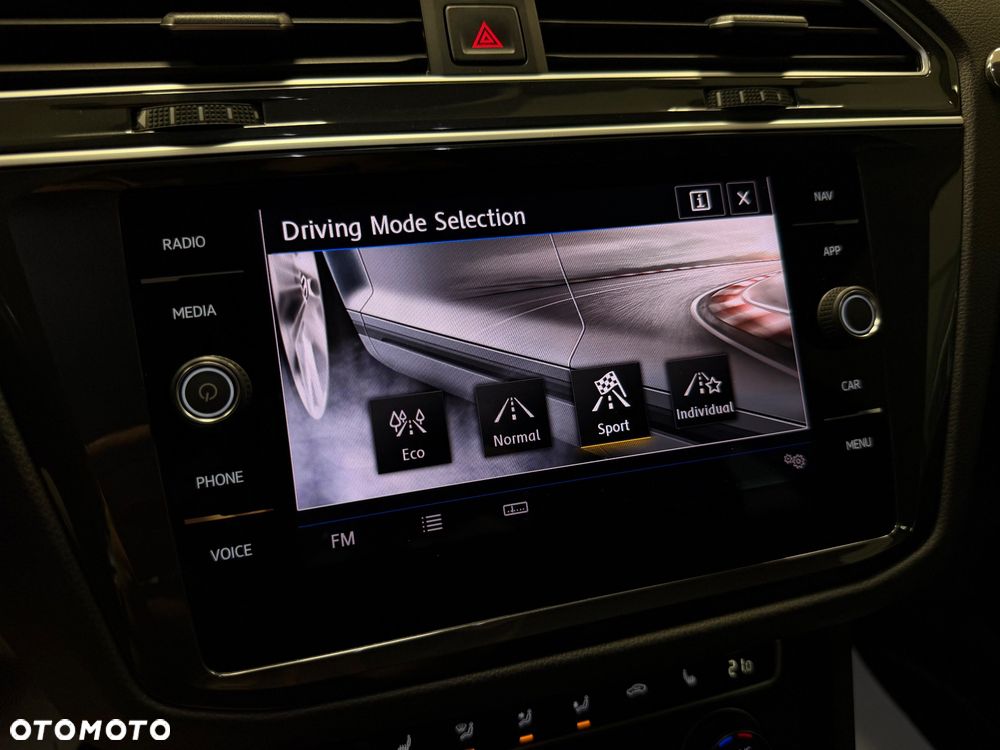 Volkswagen Tiguan 1.5 TSI EVO R-Line DSG - 16