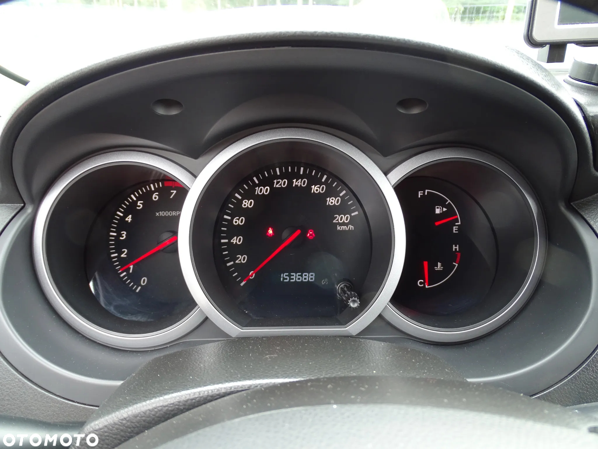 Suzuki Grand Vitara 1.6 Black&White - 25