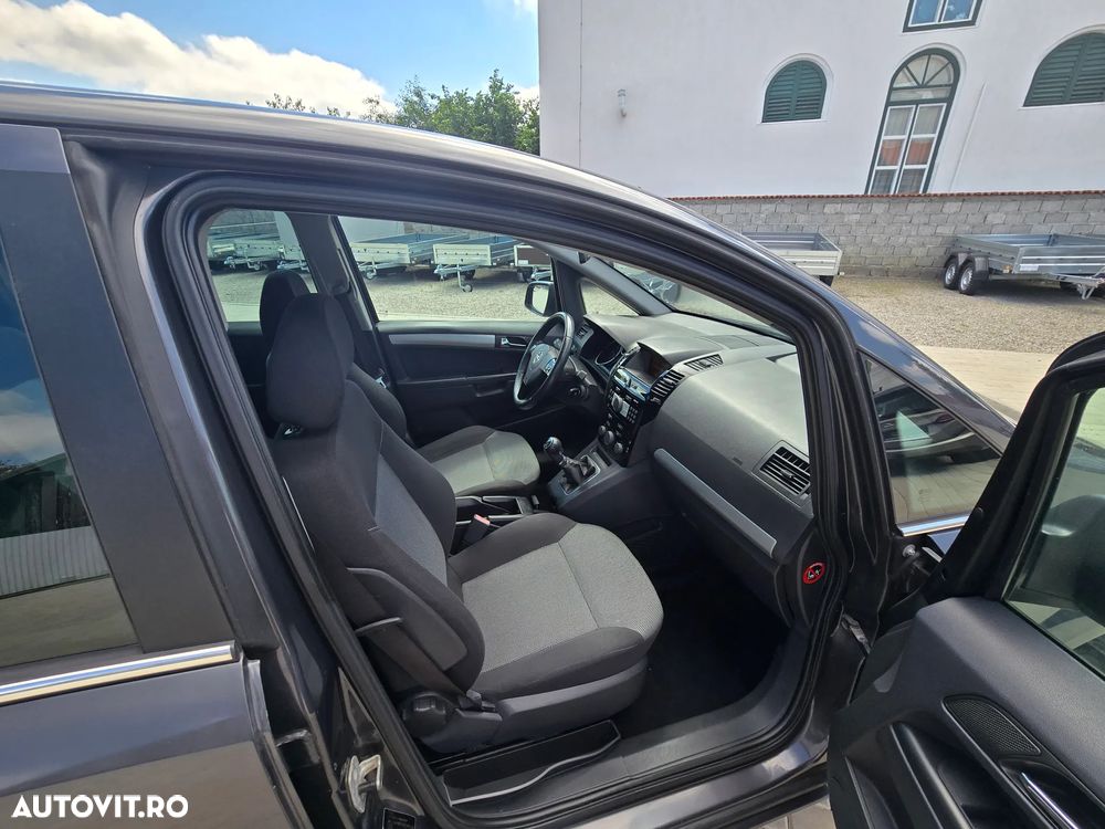 Opel Zafira 1.7 CDTI ecoFLEX Family - 17