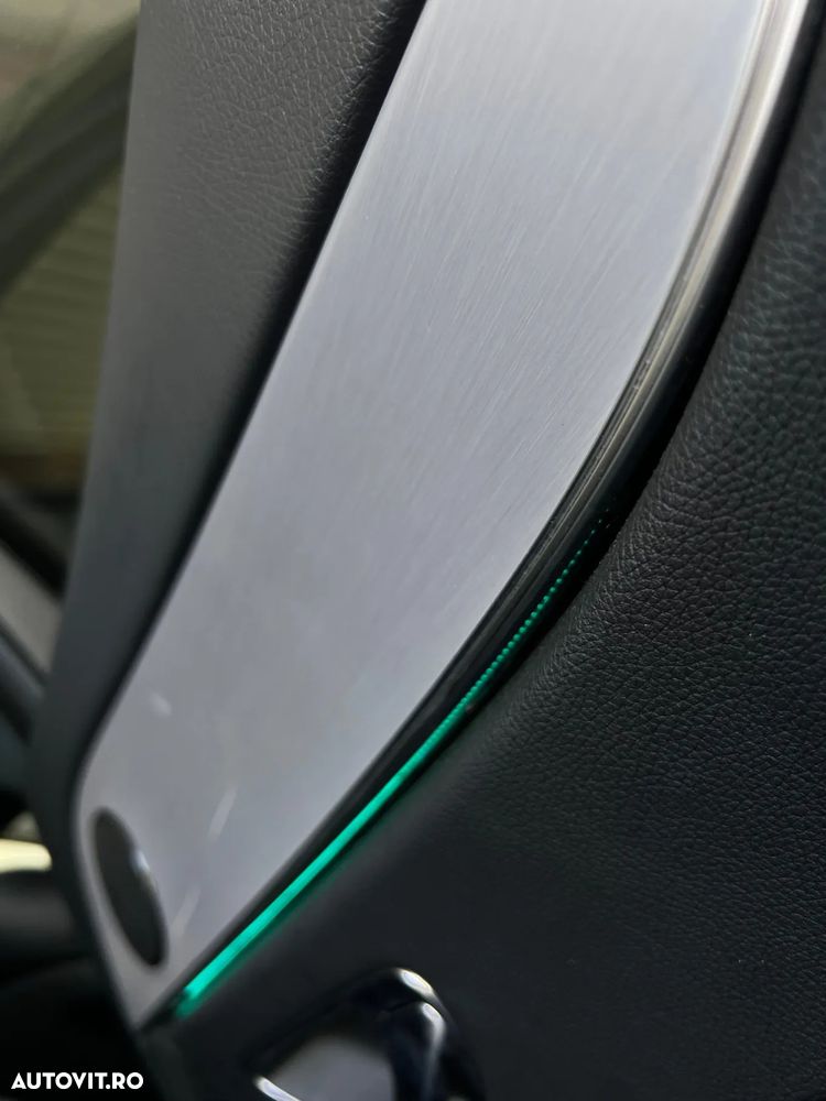 Mercedes-Benz E 220 d 9G-TRONIC - 20