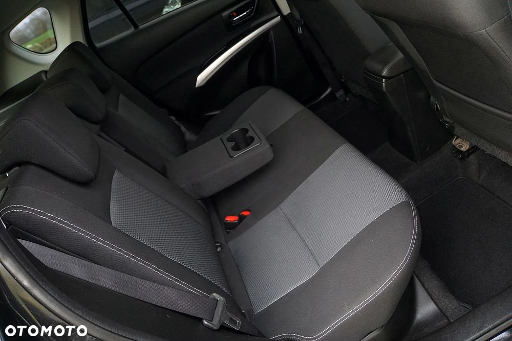 Suzuki SX4 S-Cross 1.6 Premium Plus 4WD CVT - 26