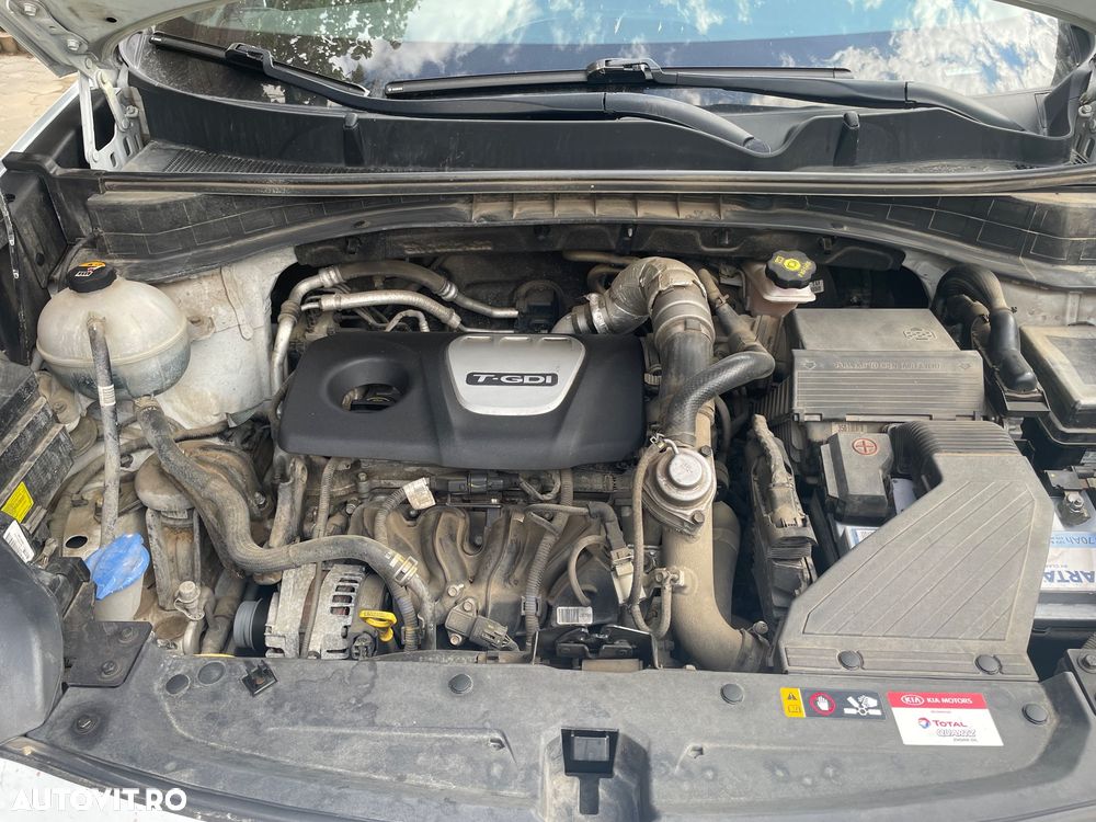 Kia Sportage 1.6 T-GDI 7DCT 4x4 GT Line - 4