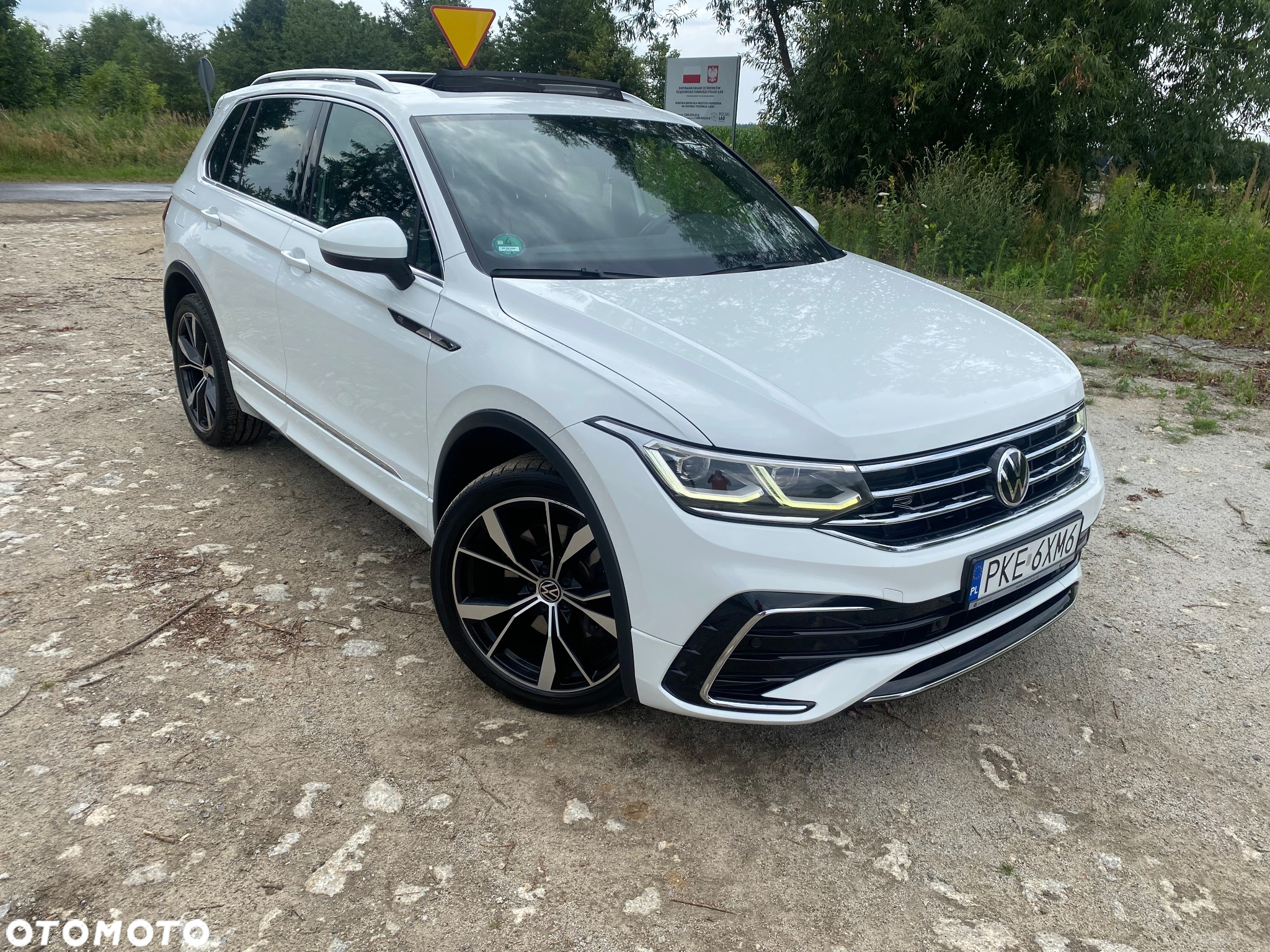 Volkswagen Tiguan 2.0 TDI SCR 4MOTION DSG R-Line - 18