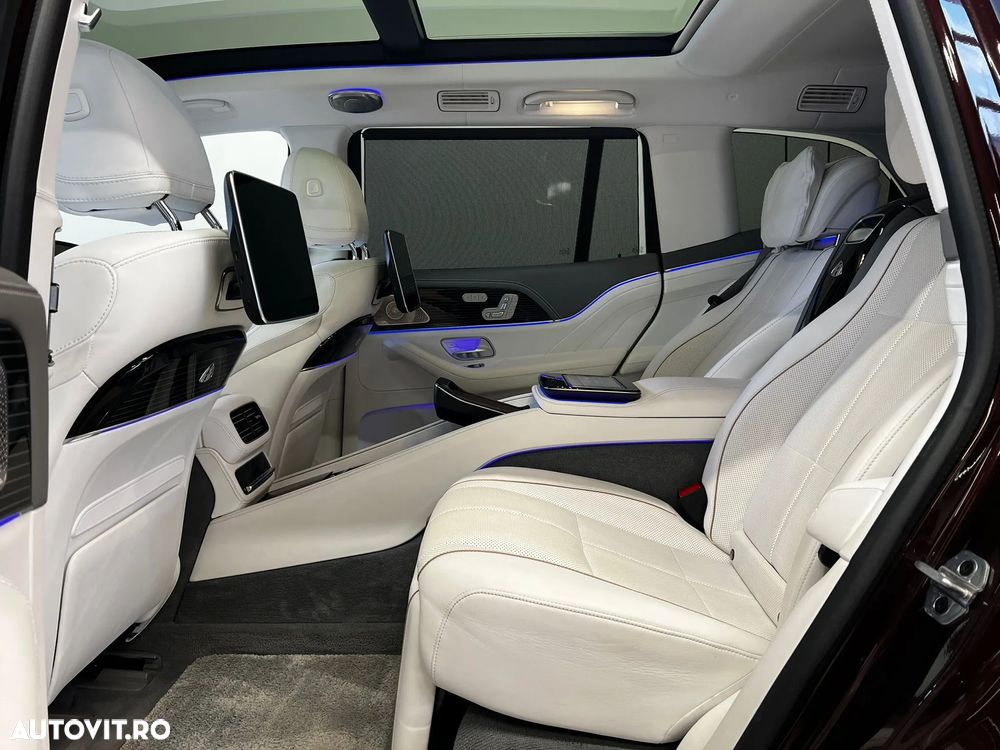 Mercedes-Benz GLS Maybach - 11