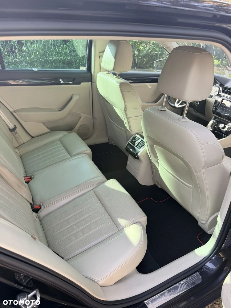 Skoda Superb - 35