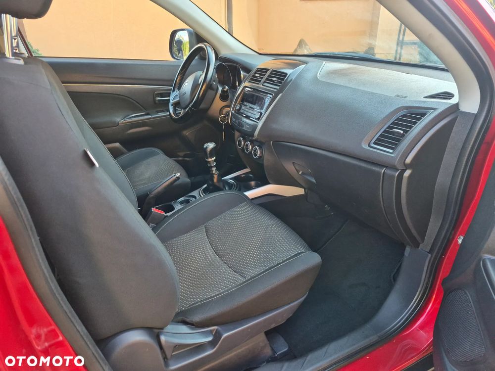 Mitsubishi ASX 1.8 DI-D 2WD Inform - 12