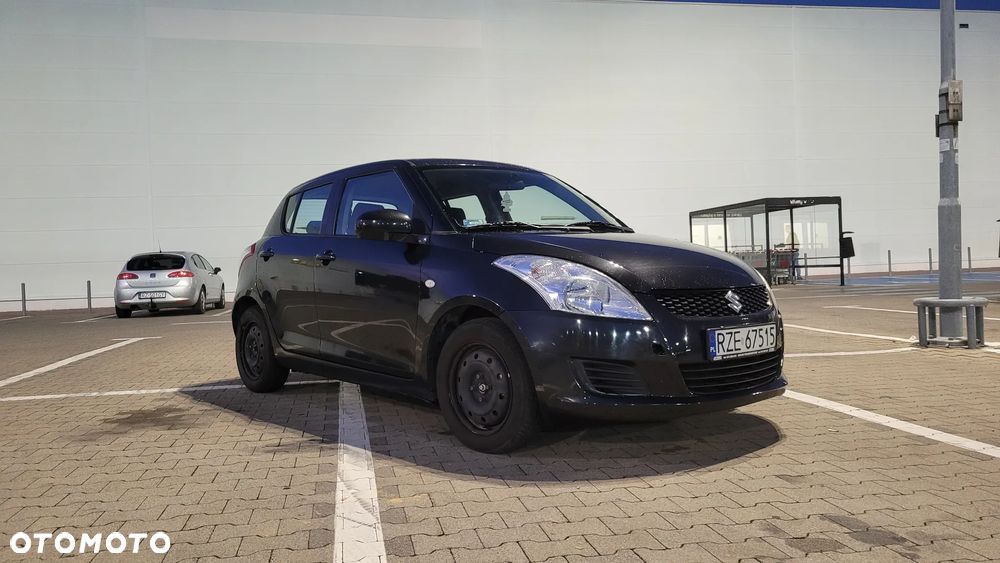Suzuki Swift - 7