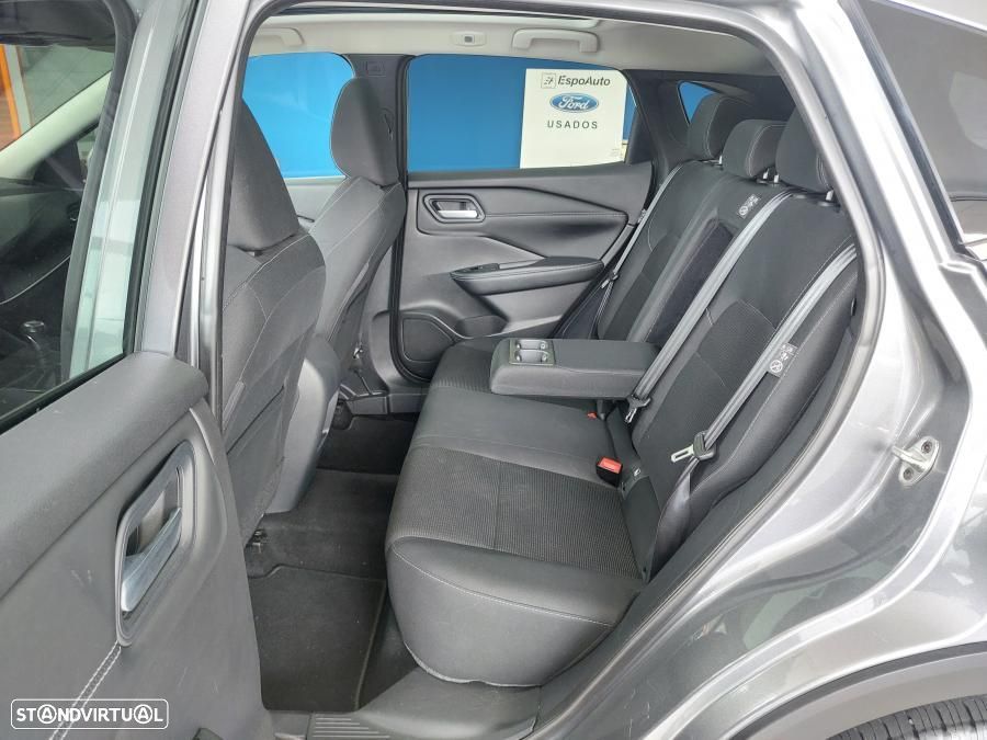 Nissan Qashqai 1.3 DIG-T N-Connecta LED+SKY - 14