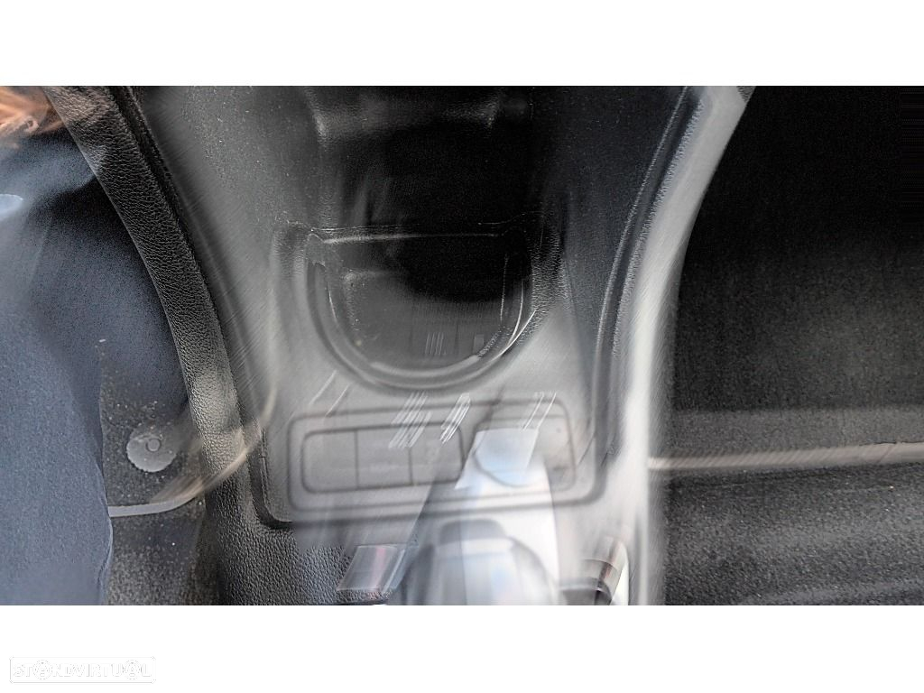 VW e-Up! - 14