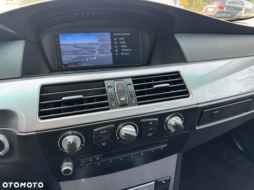 BMW Seria 5 520d - 6