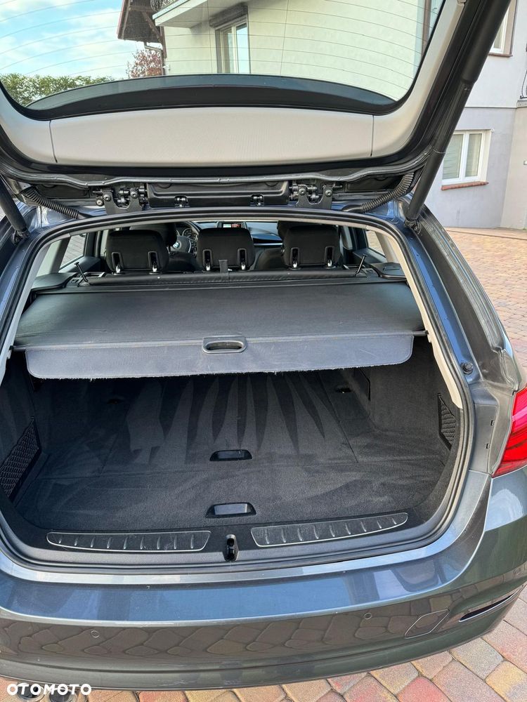 BMW Seria 3 320d Advantage - 35