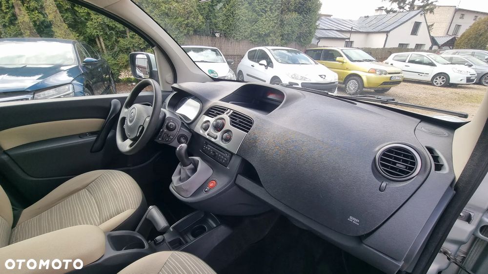 Renault Kangoo 1.6 16V 105 Happy Family - 21