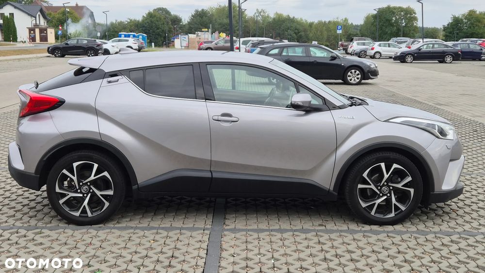 Toyota C-HR - 4
