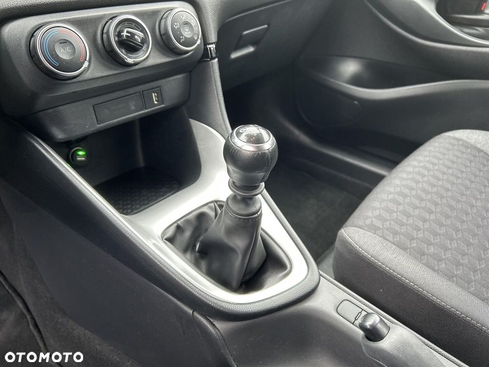 Toyota Yaris - 21