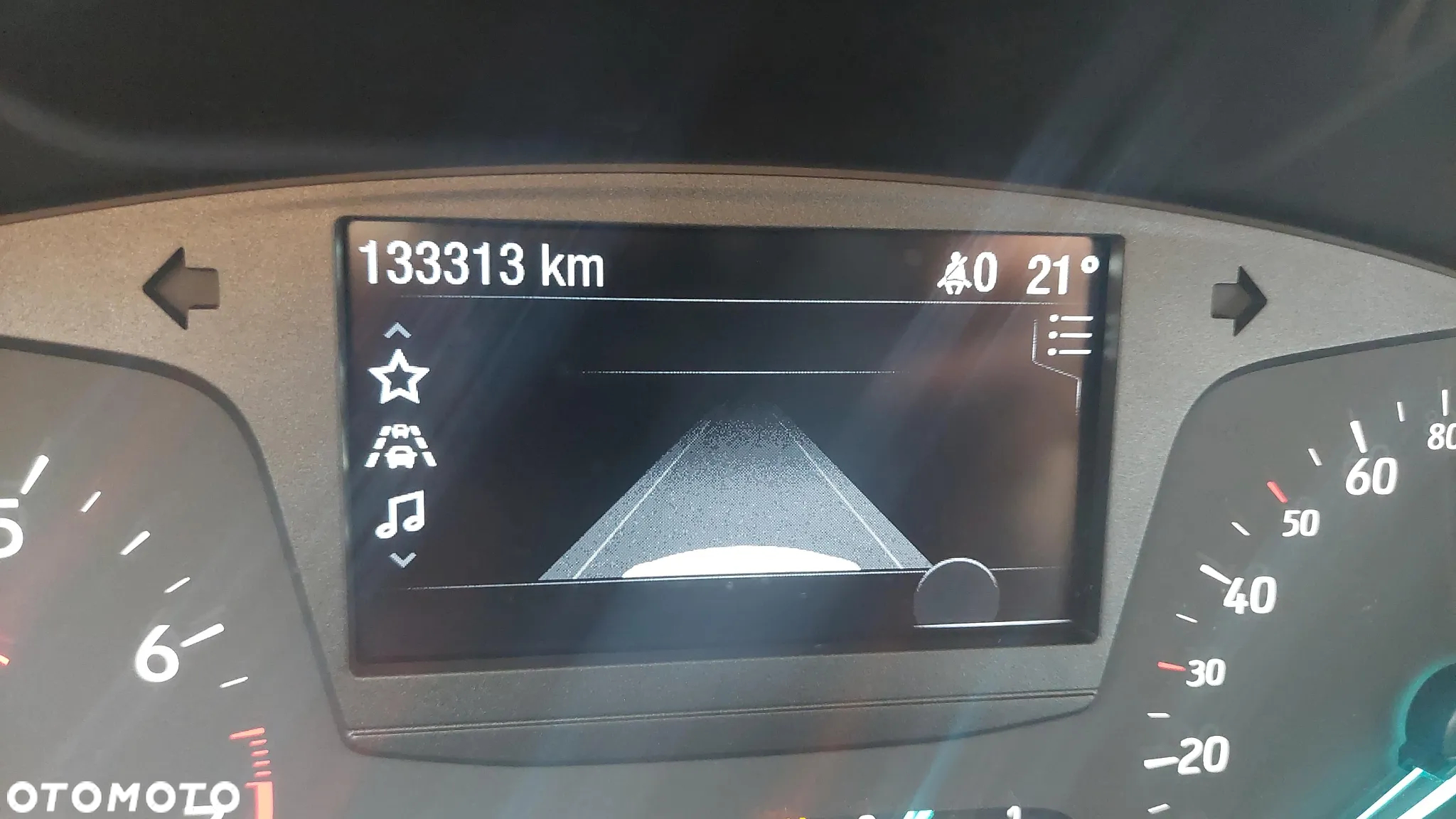 Ford Focus 1.0 EcoBoost Trend Edition - 22