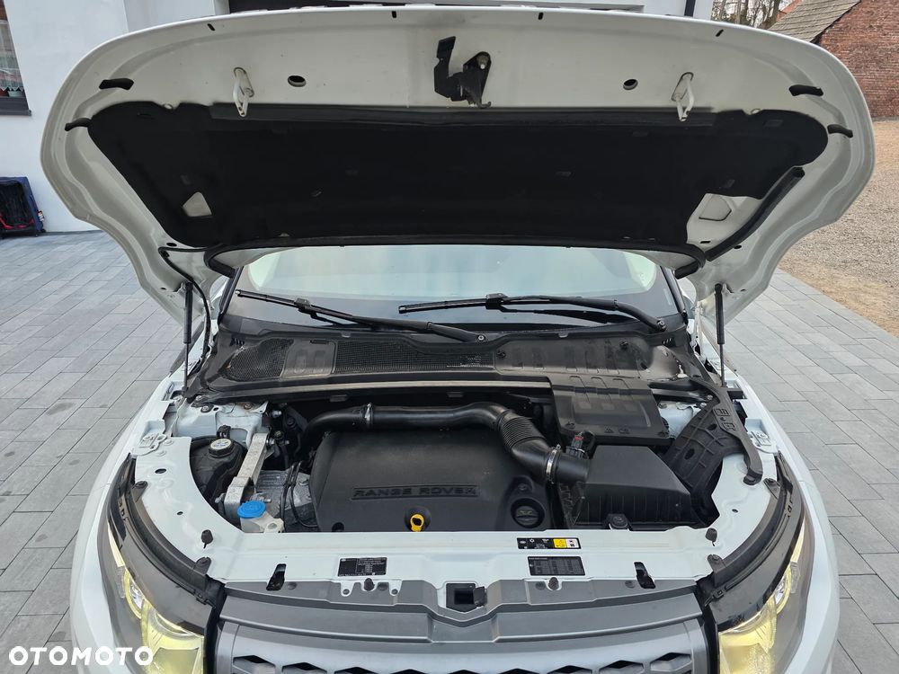 Land Rover Range Rover Evoque - 32