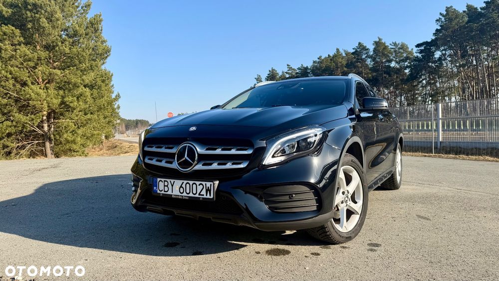 Mercedes-Benz GLA 250 4Matic 7G-DCT AMG Line - 1