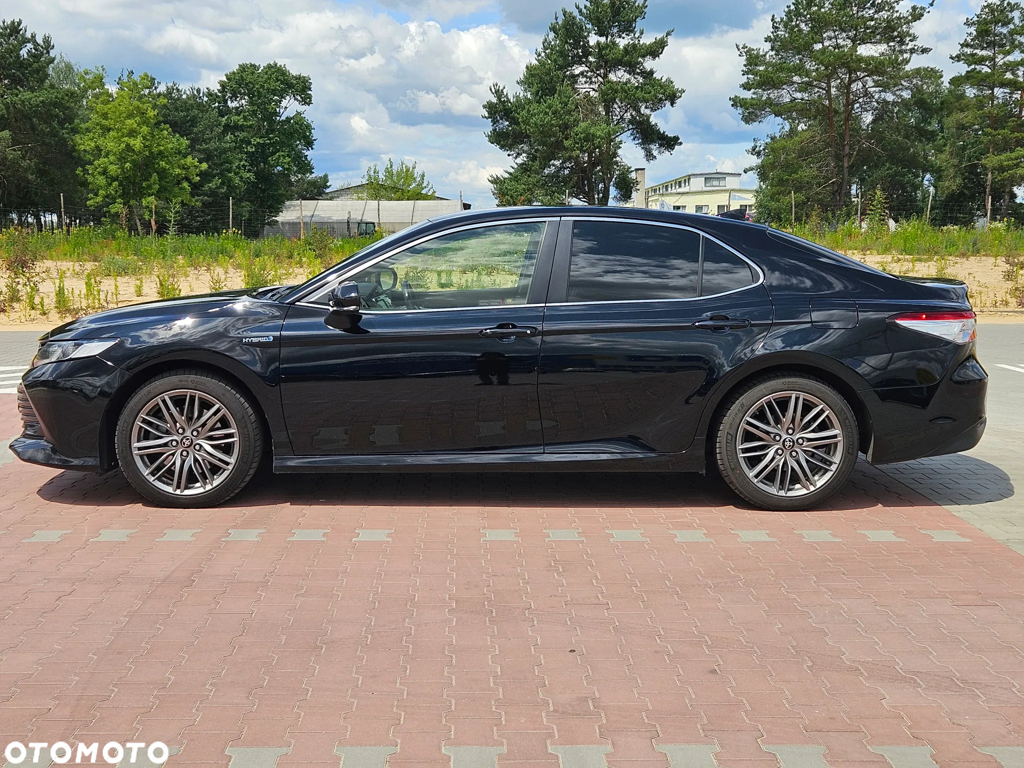 Toyota Camry 2.5 Hybrid Comfort CVT - 5