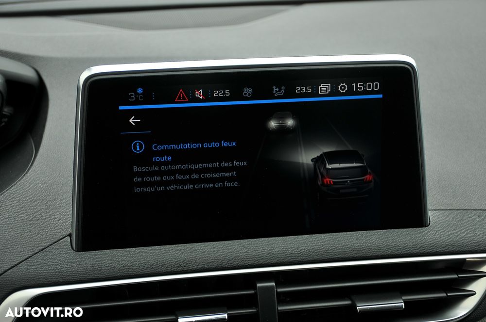 Peugeot 3008 1.2 PureTech Turbo S&S Allure - 27