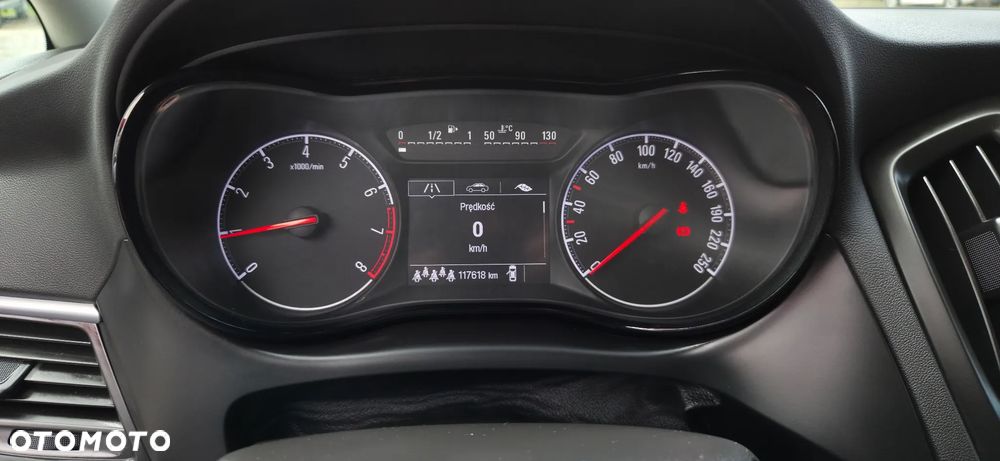 Opel Zafira 2016