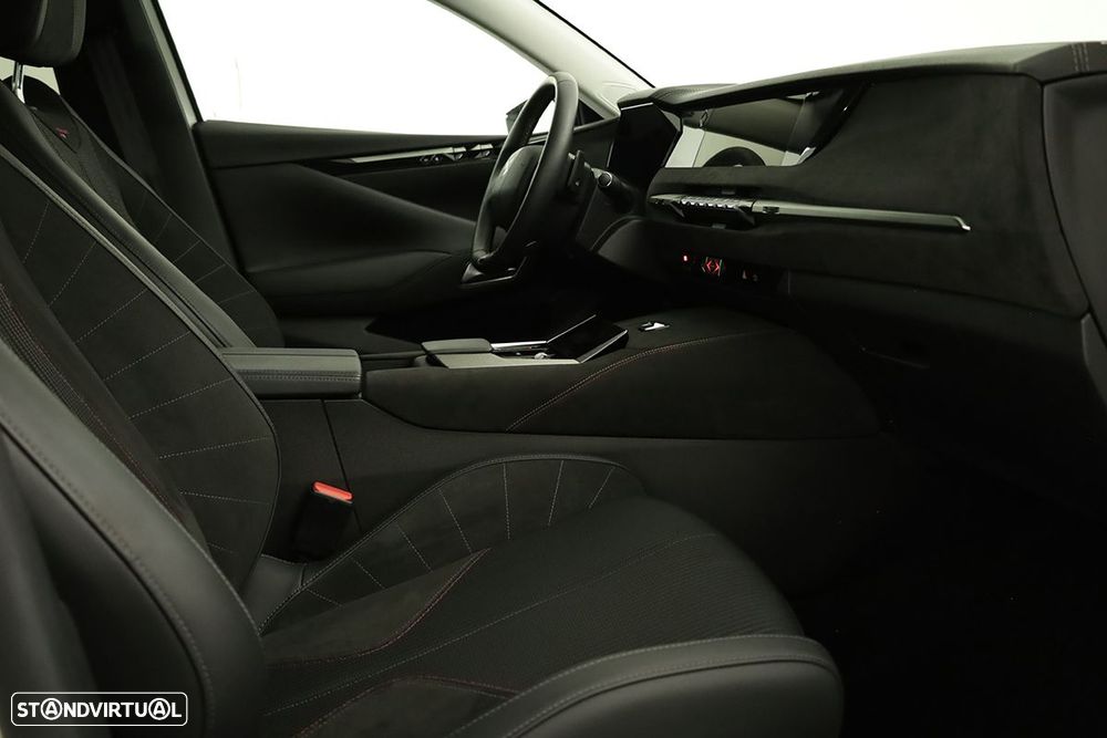 DS DS4 4 1.2 PureTech Performance Line EAT8 - 17