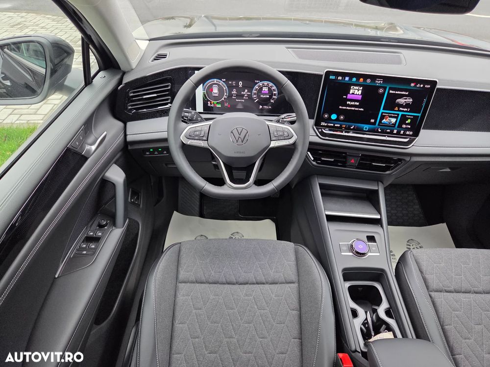 Volkswagen Tiguan - 8