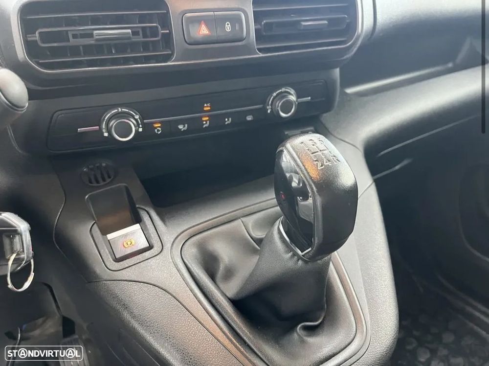 Peugeot Partner 1.6 Bluehdi 75Cv *GPS - 10