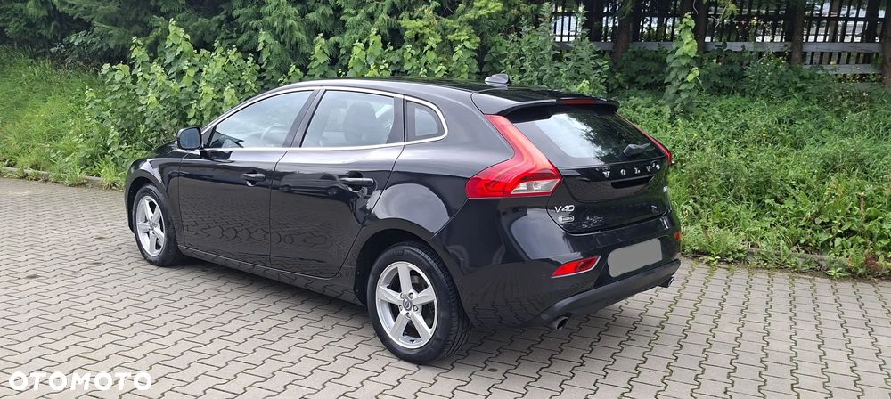 Volvo V40 D4 Drive-E Momentum - 6