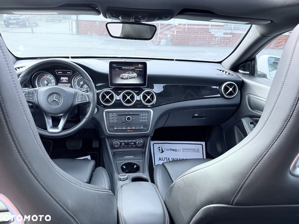 Mercedes-Benz CLA 250 4Matic 7G-DCT Edition 1 - 4