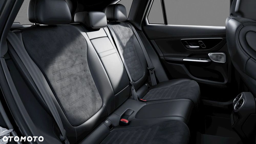 Mercedes-Benz GLC - 18