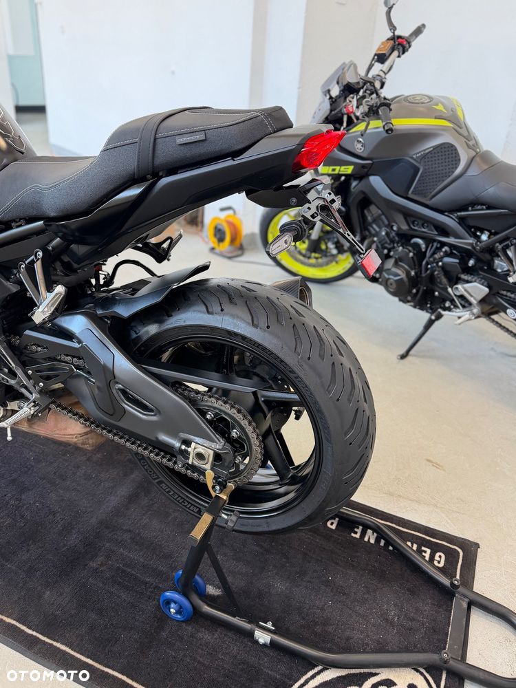 Yamaha MT - 14