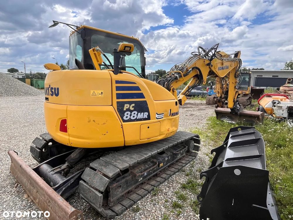Komatsu PC88MR-10 - 2