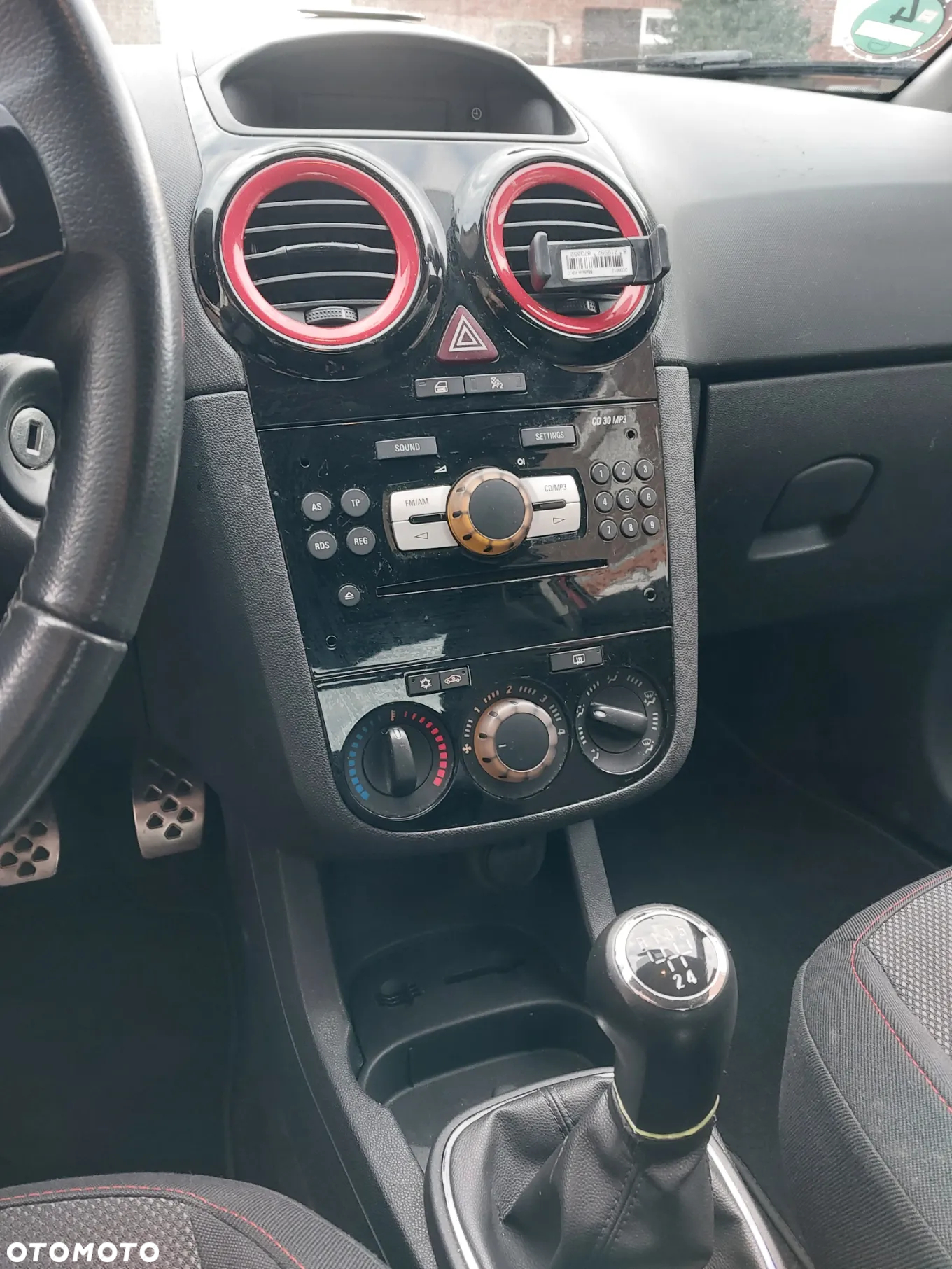 Opel Corsa 1.4 16V Color Edition - 9