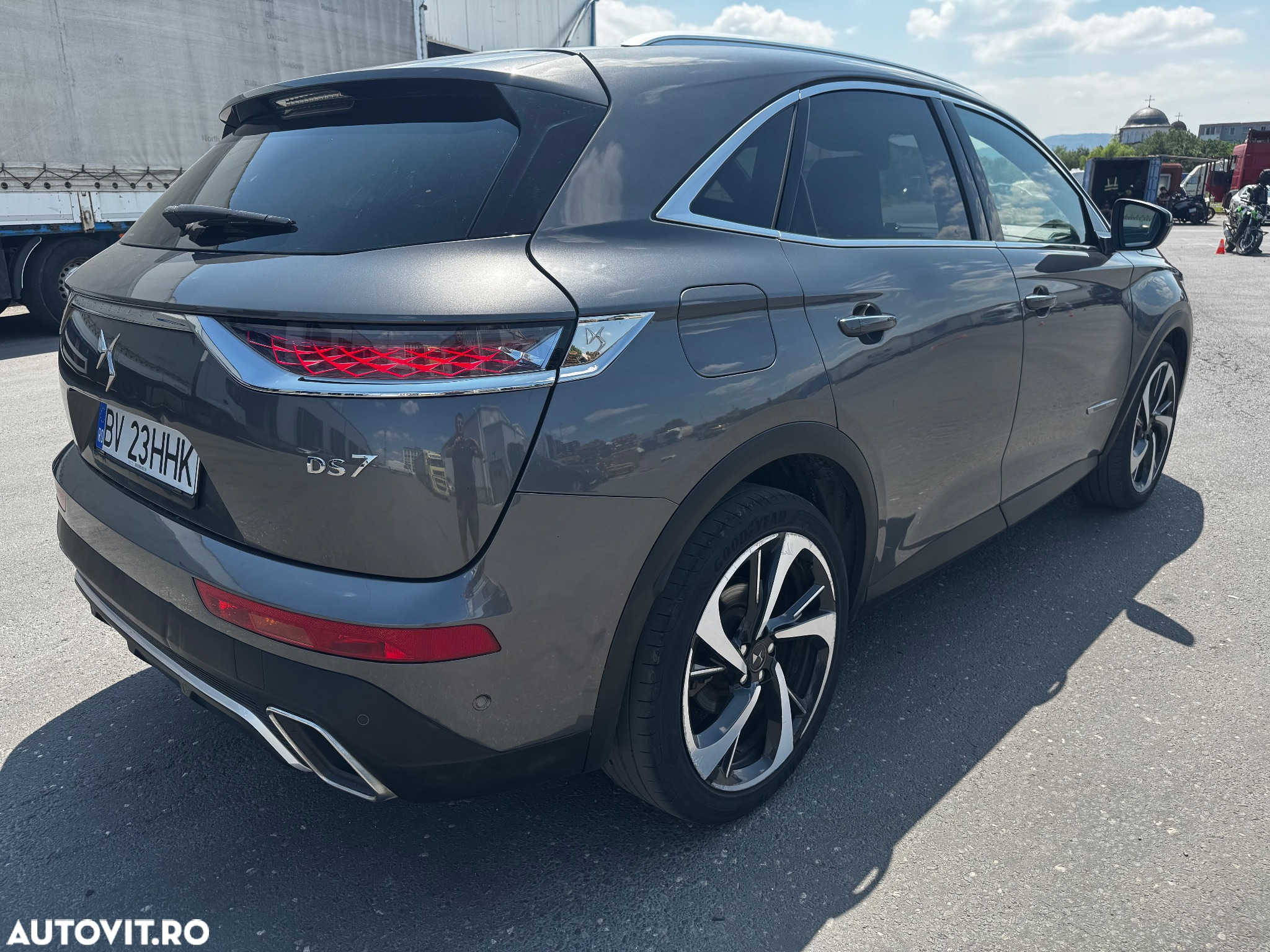 DS Automobiles DS 7 Crossback - 18