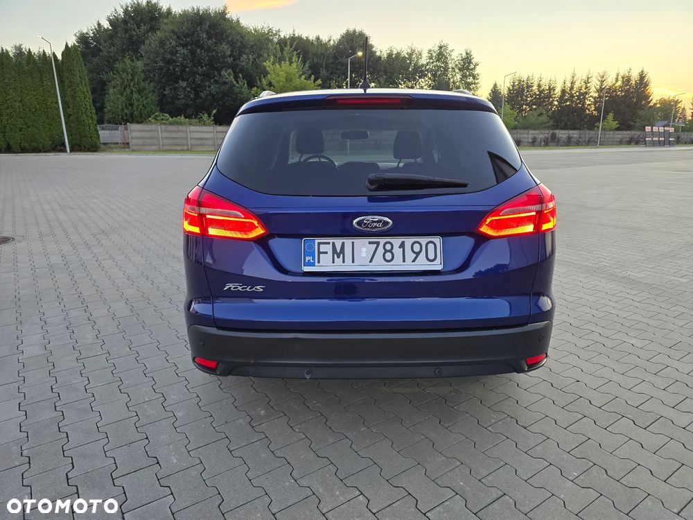 Ford Focus 1.5 TDCi Titanium - 9
