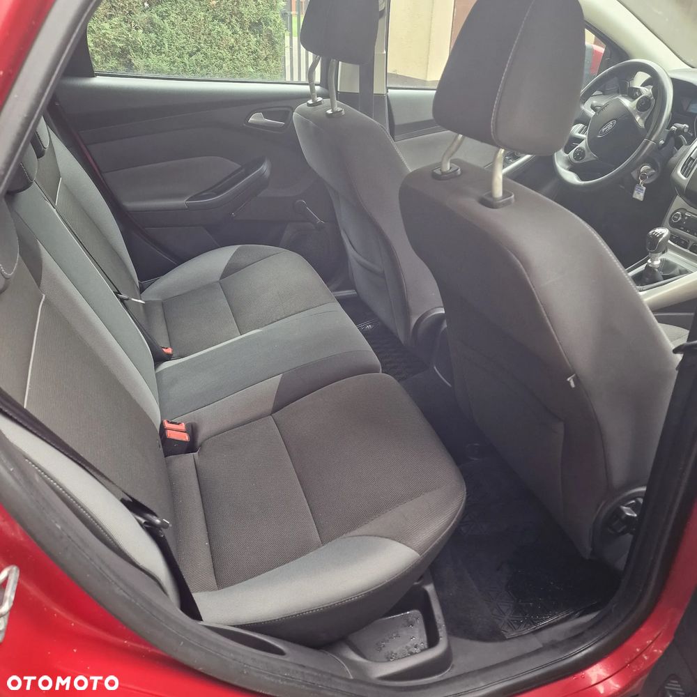 Ford Focus - 8