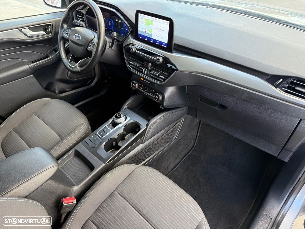 Ford Kuga 1.5 TDCi EcoBlue Titanium Aut. - 6