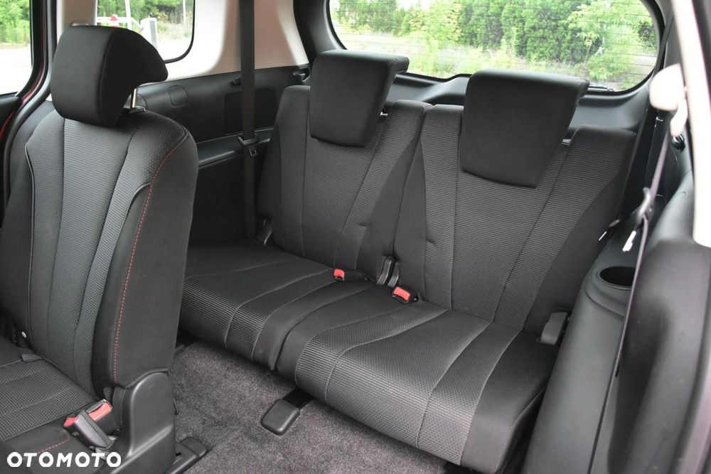 Mazda 5 - 13