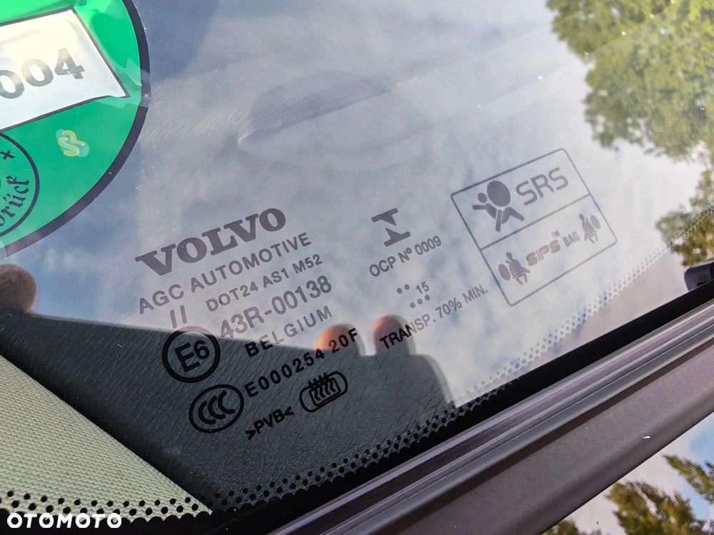Volvo V40 T3 Drive-E Momentum - 39